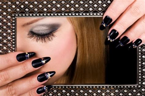 Beautify your nails with O.P.I Nail Lacquer | Jenny's Nail Polish Blog