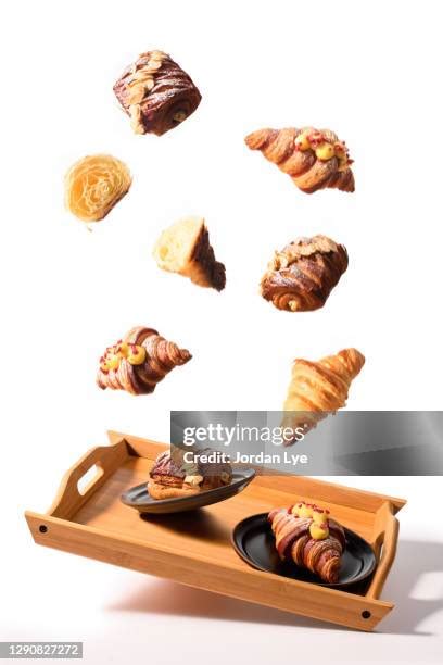 877 Spices Flying Through The Air Stock Photos, High-Res Pictures, and ...