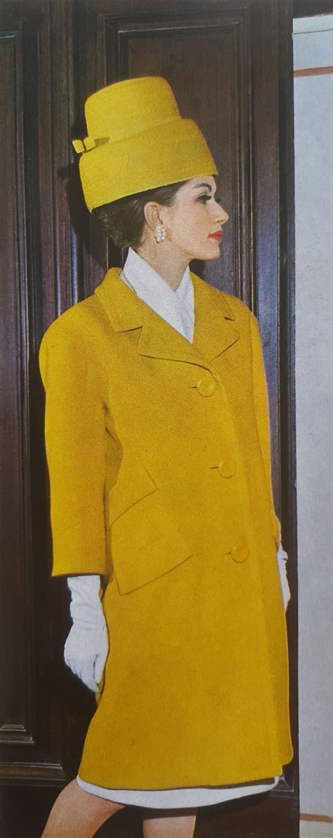 Irene Galitzine Collection Haute Couture Printemps / Eté 1963 | Couleur