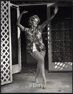RARE 1953 Original Photo MARILYN MONROE GOOD MORNING by ANDRE de DIENES