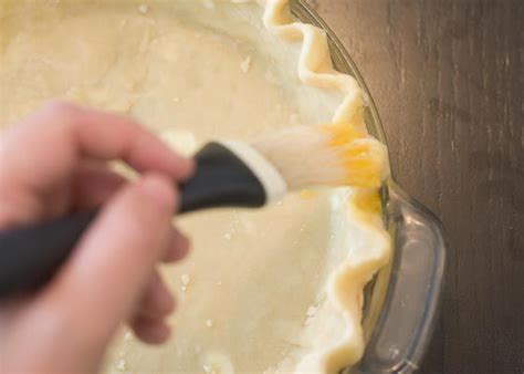 How To Shape Pie Crust | Sweet Technique