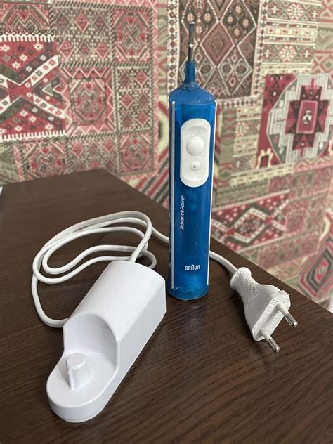 Электрические зубные щетки Braun Oral B