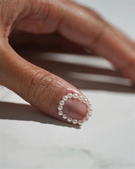 pearl nail art designs