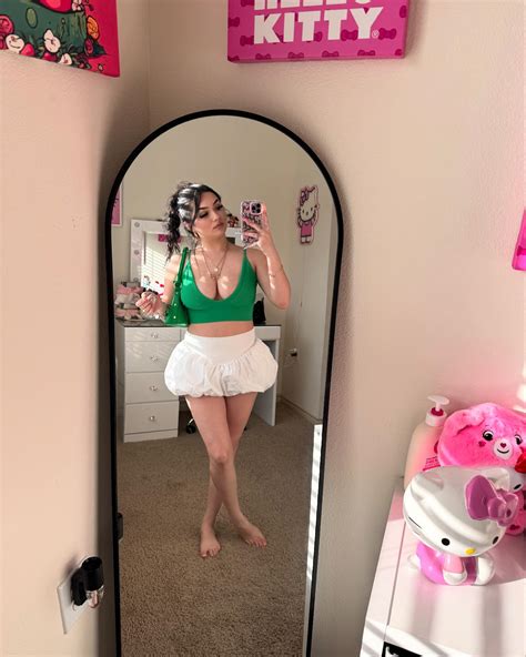 Lo 👩🏻‍ ️‍💋‍👩🏻 (@loreliarory) • Instagram photos and videos