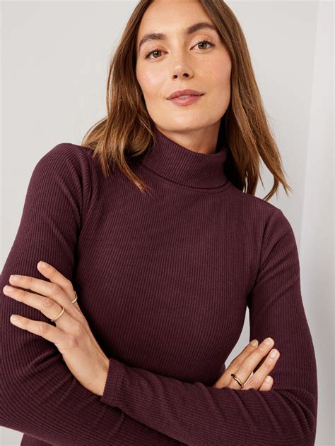 ribbed turtleneck sweater