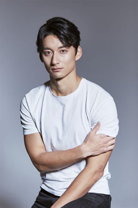 kenta quest artists models