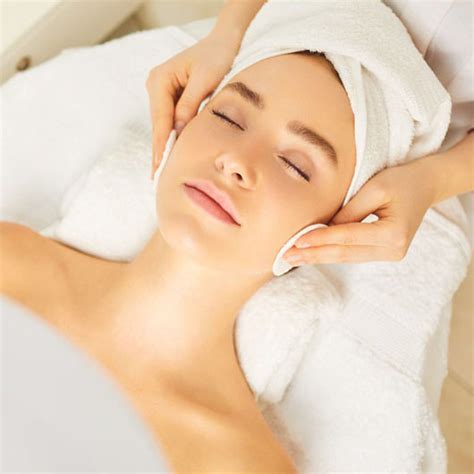 Hydra Plus Ampoule Concentrate Facial Treatment - Luxus Skin