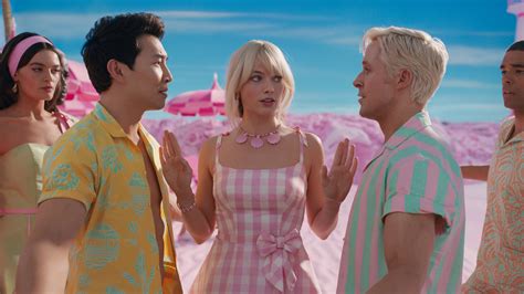 “Barbie”-Kritik: Lohnt sich der Kinofilm mit Margot Robbie? Die GLAMOUR ...