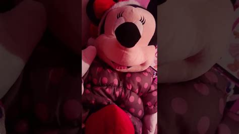 Minnie Mouse Fart Again - YouTube