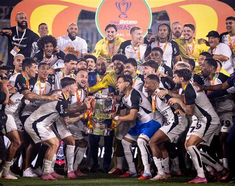 Quantos O Corinthians Ja Arrecadou - Veja quanto o Corinthians arrecadou com título da Copa do Brasil ...