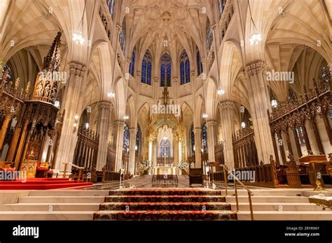 The impressive Interior of St. Patrick's Cathedral, a catholic church ...