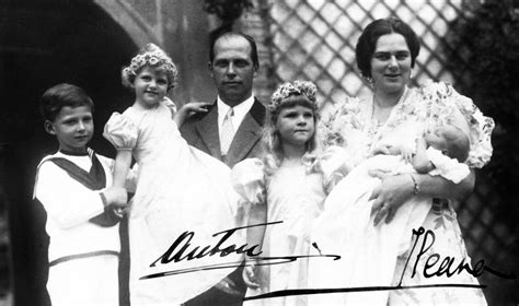 Умерла младшая дочь принцессы Иляны Румынской: ru_royalty — LiveJournal