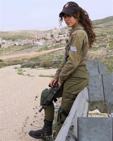 List 90+ Pictures Israeli Female Soldiers Photos Stunning