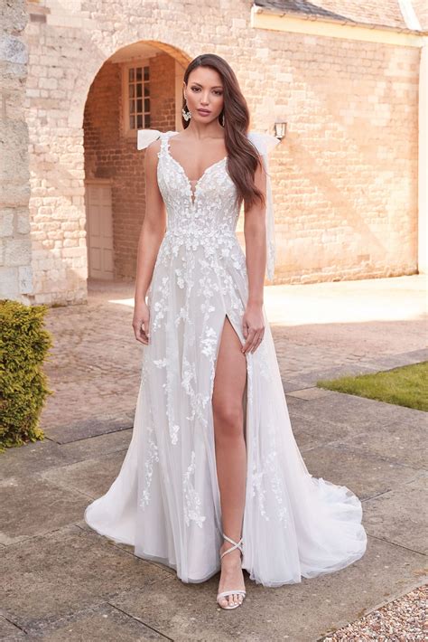 Sincerity Wedding Dress Gallery | Middlesbrough & Sunderland