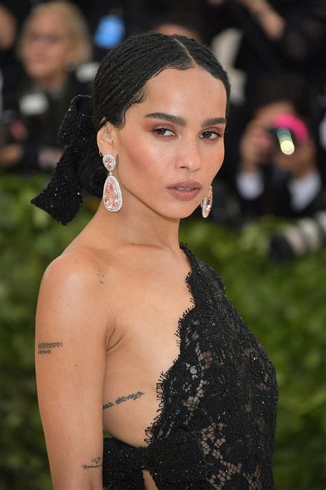 actress zoe kravitz zoe kravitz  hd phone wallpaper pxfuel