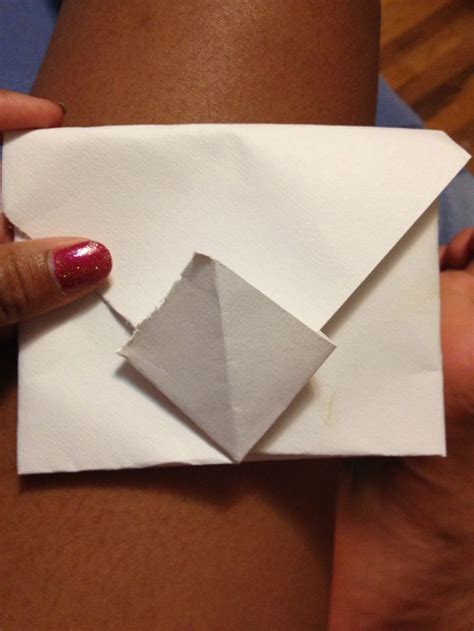 How to Fold an Origami Envelope: Simple Tutorial with Images | Origami ...