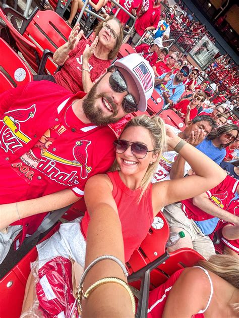 sophie raines (@sophieeraines) • Instagram photos and videos