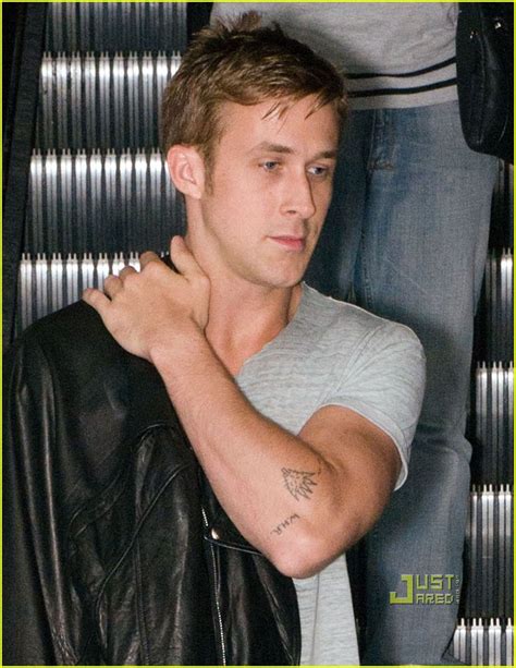 Ryan Gosling is a Tattooed Dude: Photo 2472303 | Ryan Gosling Photos ...