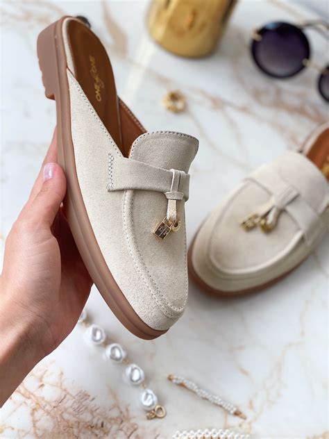 Мюли молочного цвета - лето 2020 / Milky Mules - Summer 2020 | Footwear ...