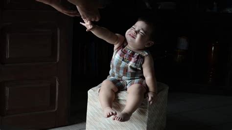mengatasi anak tantrum  penanganan  tepat posbunda