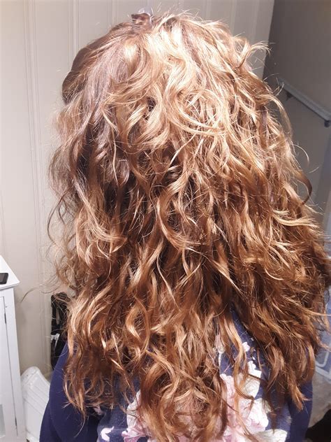 conditioning curly hair 11