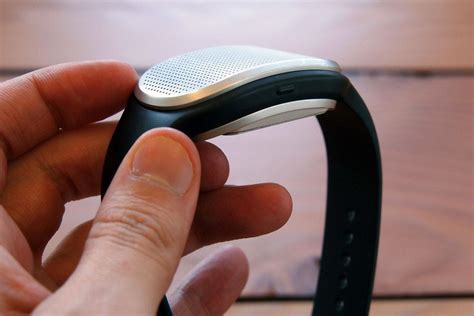 Healbe GoBe (Indiegogo): Exclusive Hands-On, How it Works, and More ...