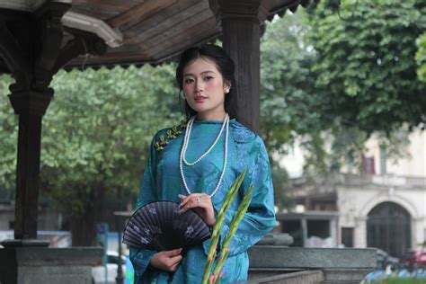 Big+Butt+Asian Photos, Download The BEST Free Big+Butt+Asian Stock