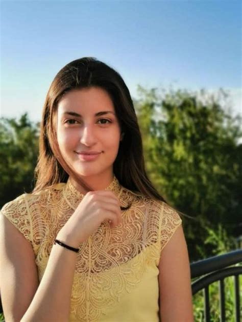 Калина Йорданова пита астронавтите как ще се пътува в Космоса след 1000 ...