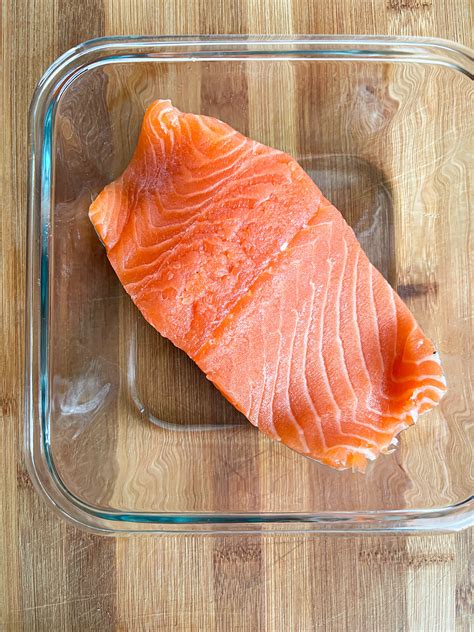 How To Make David Chang's Easy 5-Minute Salmon
