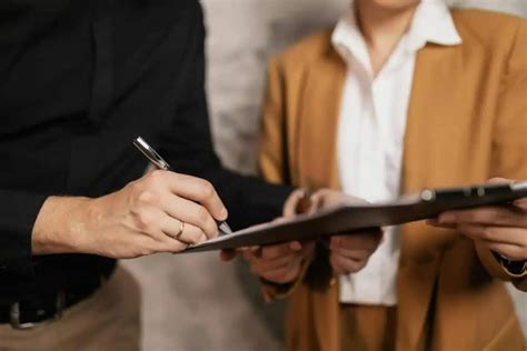 Pros and Cons of an Exclusivity Agreement for Business Owners - Acquira