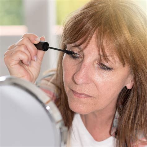 MUAs Explain Why Every Woman Over 50 Should Try This Anti-Aging Eye ...