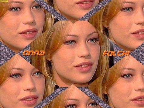 ANNA FALCHI | PUGENZ | FOTO SFONDI DESKTOP WALLPAPERS ANNA FALCHI