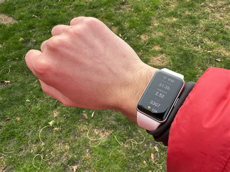Proč by měl Samsung udělat Galaxy Watch bez displeje? Tady máte hned
