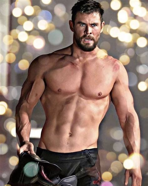 Chris Hemsworth Thor Body