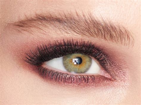 The Best Eyeshadow Colours To Make Brown Eyes Pop | Charlotte Tilbury