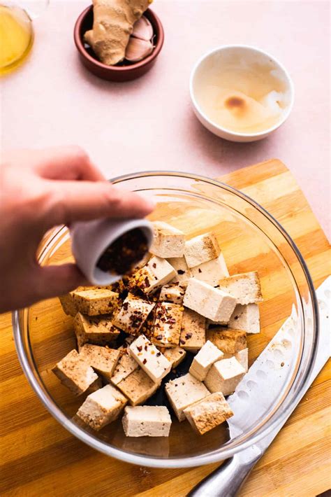 The Best Air Fryer Crispy Tofu - LemonsforLulu.com