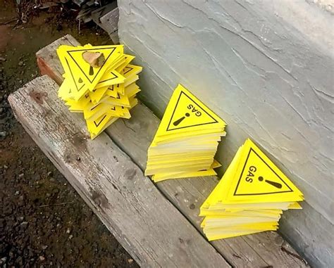 " Газ " наклейка на авто " GAS ".Знак ГАЗ: 35 тг. - Аксессуары для авто ...