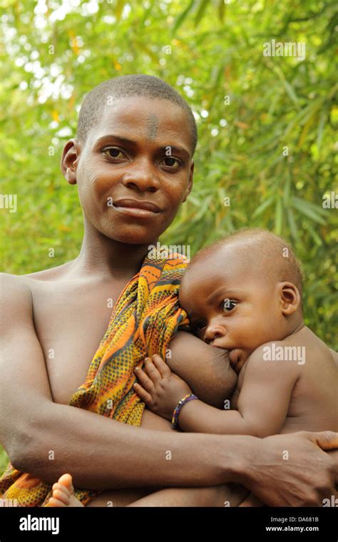 ethnic, minority, indigenous, person, pygmies, pygmy, Baka pygmy Stock ...