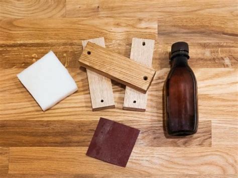 Can You Use Mineral Oil on Wood? (Quick Answers) - OneHappyLemon