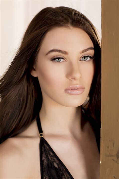 Penthouse.com 08-01-2016 Lana Rhoades - Penthouse Pet Of The Month