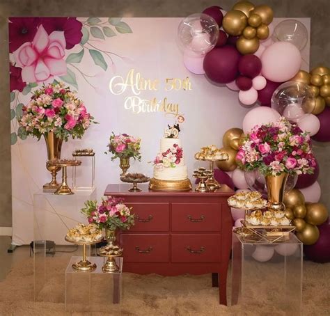 Decoração De Festa Vinho E Dourado - Blog de Festas e Eventos 🇧🇷 on Instagram: "Para quem ama essa ...