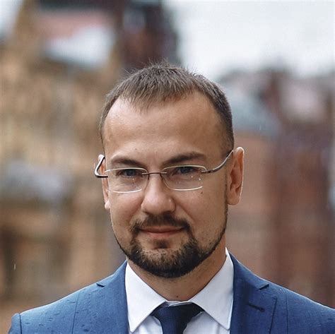 Maxim Vasilev – Medium