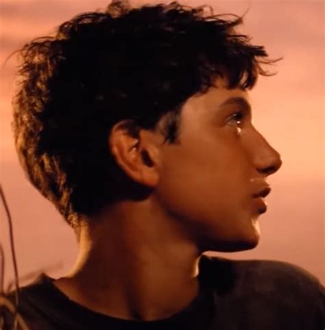 Johnny Cade | The outsiders johnny, Ralph macchio the outsiders, Ralph ...