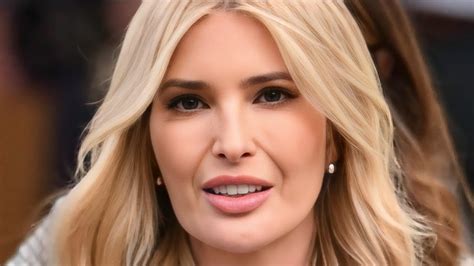 Ivanka's Awkward Body Language At Trump's Trial Says A Lot - YouTube