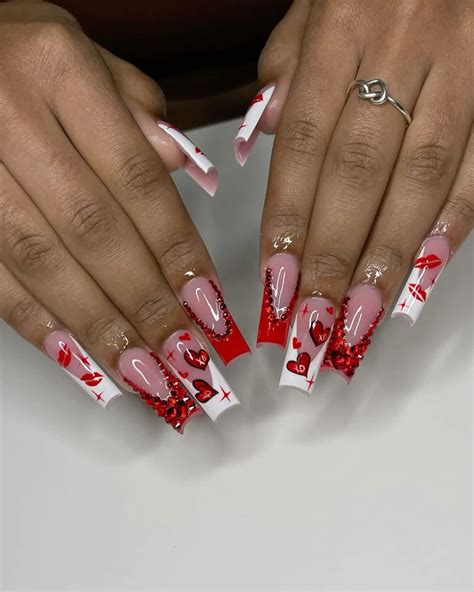 Red and White Valentines Day Nail Inspo ️ | 📸; dlc.nails | Valentine's