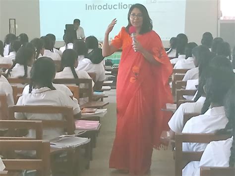 CGU Director’s Comprehensive Career Guidance Program at Panadura Balika ...