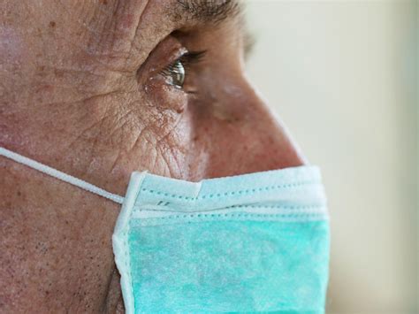 Why are people still dying alone in our hospitals? | Healthing.ca