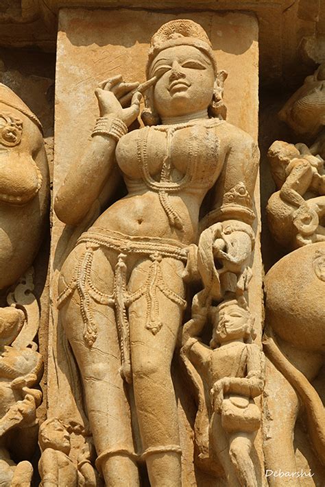 Visit to Khajuraho Temple Sculptures - Travel Chronicles