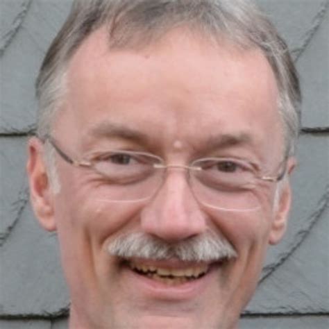 Dr. Wolfgang Becker - Vorstand - Stiftung Hensoltshöhe | XING