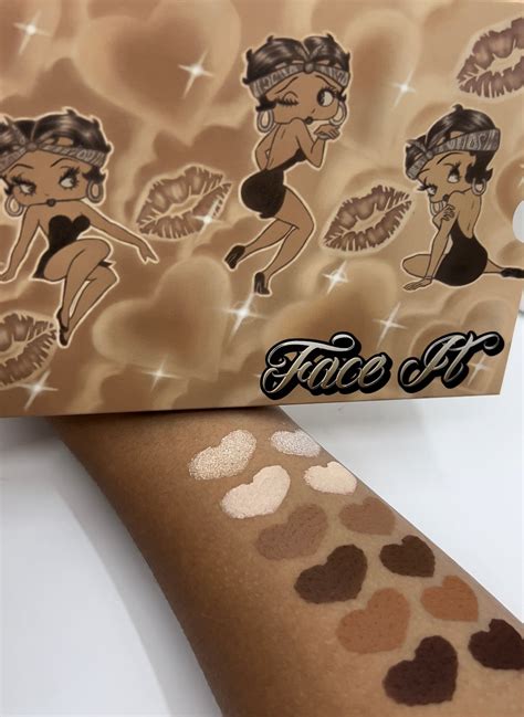 Face it-Betty Boop Contour Palette – La-Reina Cosmetics